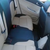 روکش چرم مشکی و کرم برلیانس