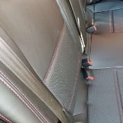 روکش چرم مشکی دوخت قرمز لنسر