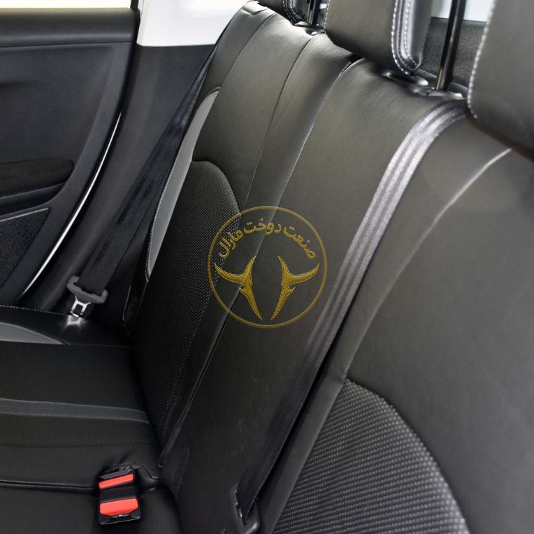 روکش صندلی چرم مشکی و طوسی پژو 2008