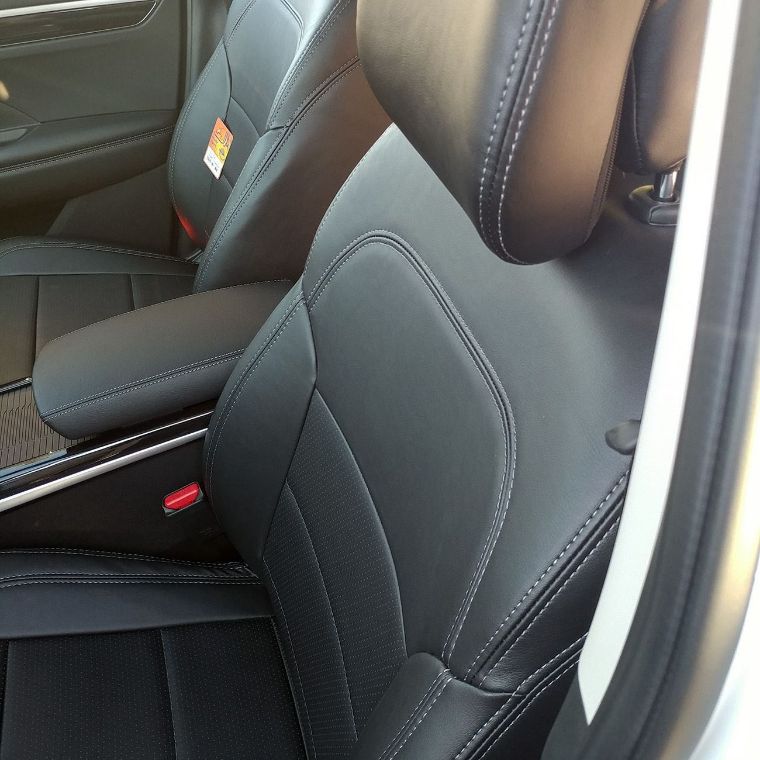 روکش صندلی چرم مشکی کولیوس 2018- 2017