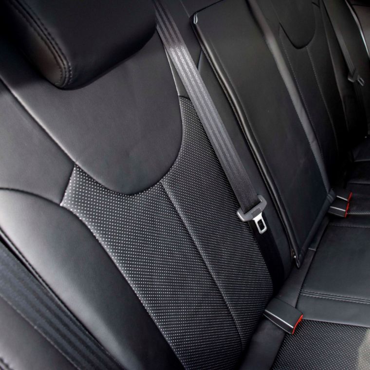 روکش صندلی چرم مشکی ام جی 360