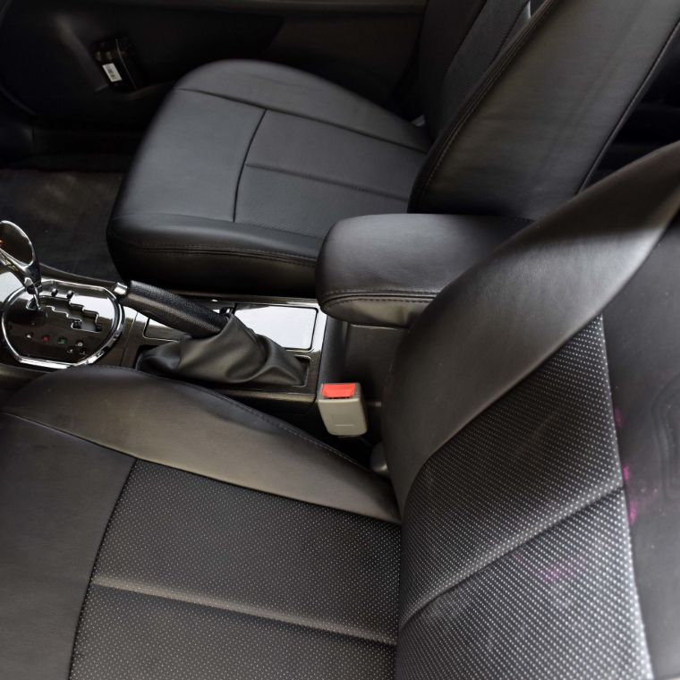 روکش صندلی چرم مشکی دوخت قرمز زد 300 Z