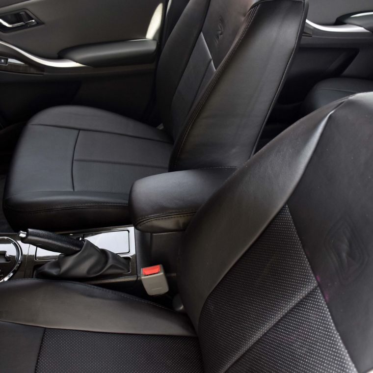 روکش صندلی چرم مشکی دوخت قرمز زد 300 Z