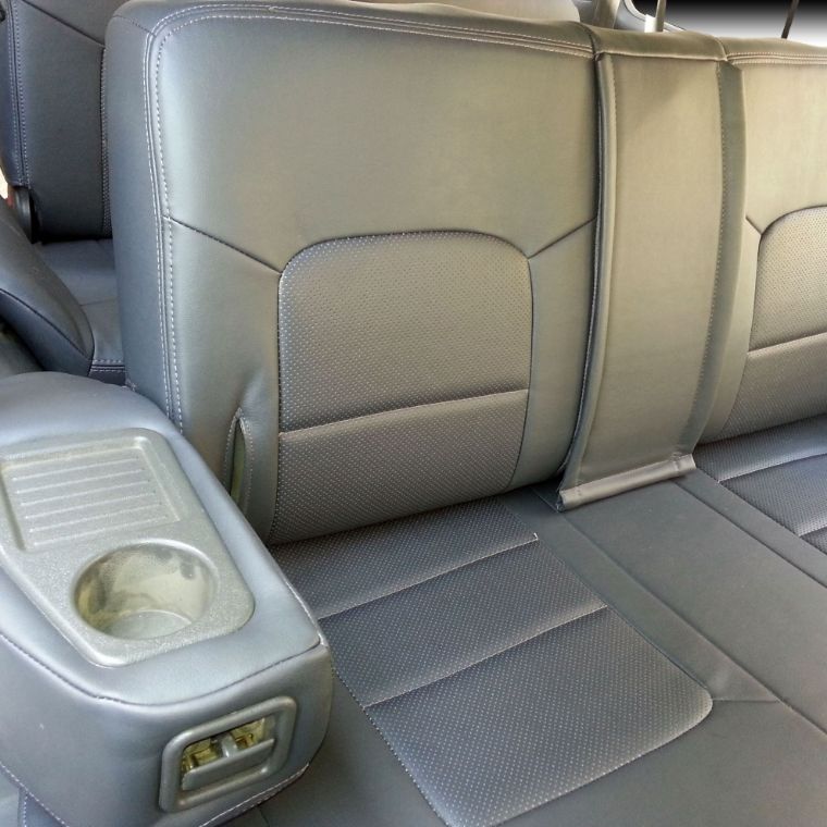 روکش صندلی چرم طوسی پاجرو