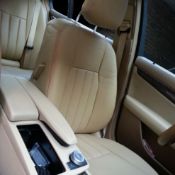 روکش صندلی چرم کرم بنز سی 200 C 