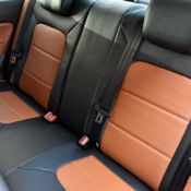 روکش صندلی چرم مشکی و مارون جیلی جی سی 6 GC