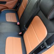 روکش صندلی چرم مشکی و مارون جیلی جی سی 6 GC