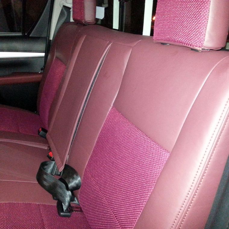 روکش چرم وسط اسپایس زرشکی هایلوکس 2016