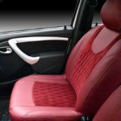 روکش چرم و کتان گلدوزی ال 90 زرشکی