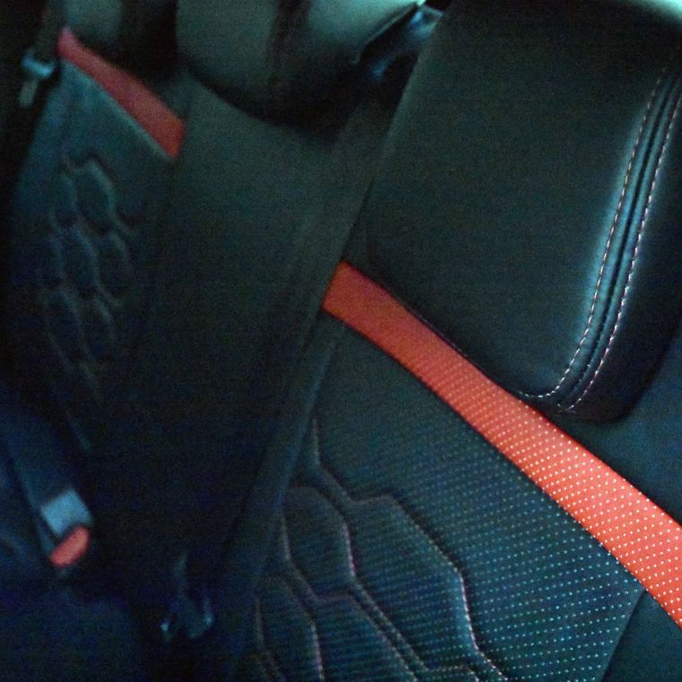 روکش چرم مشکی سیتروئن C3