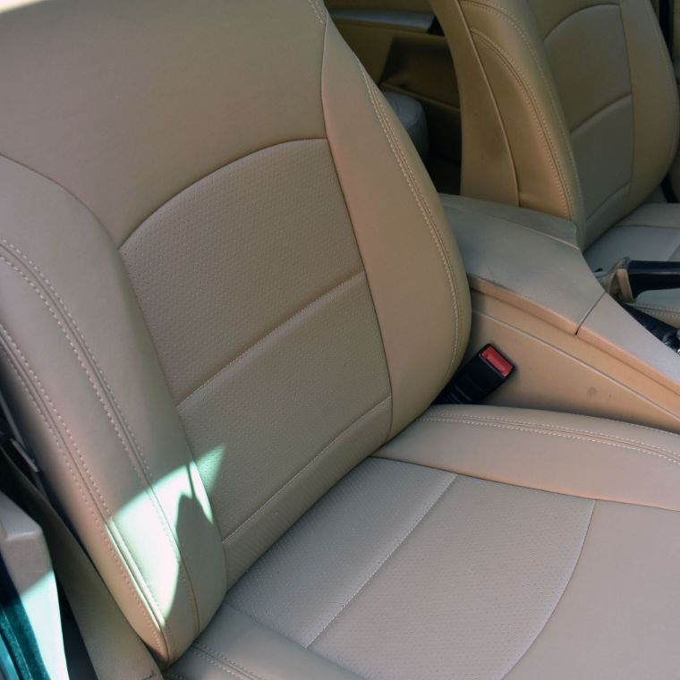 روکش چرم کرم بی ام و  525I