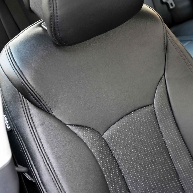 روکش چرم مشکی آزرا گرنجور