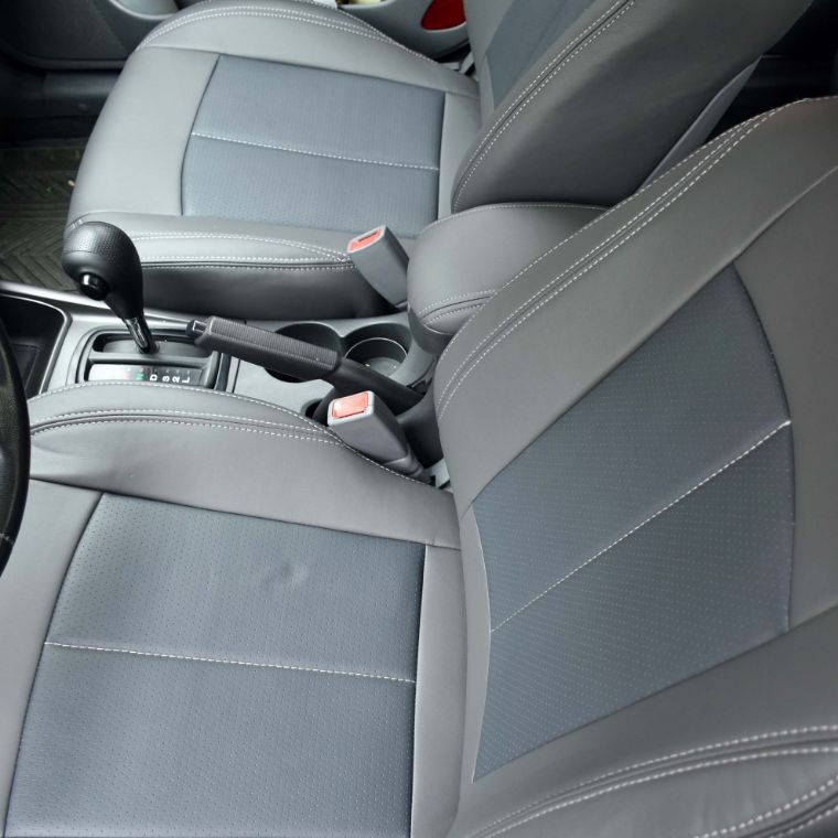 روکش صندلی چرم مشکی آوانته