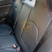 روکش صندلی چرم مشکی دوخت قرمز جک جی 4 J