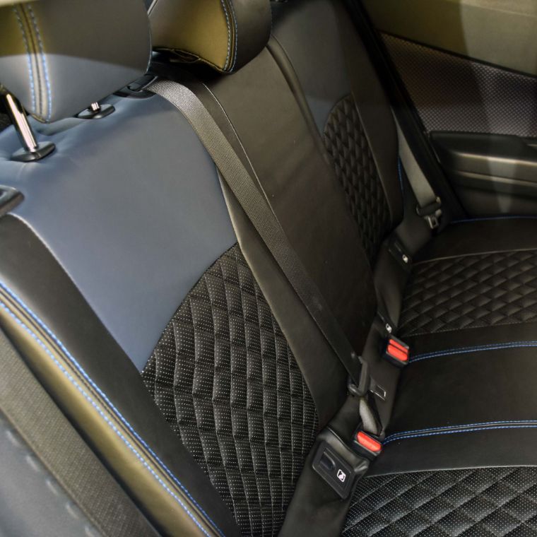 روکش صندلی چرم مشکی آبی CHR