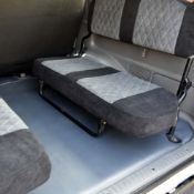 روکش پارچه کتان گلدوزی طوسی و مشکی لندکروز 2001