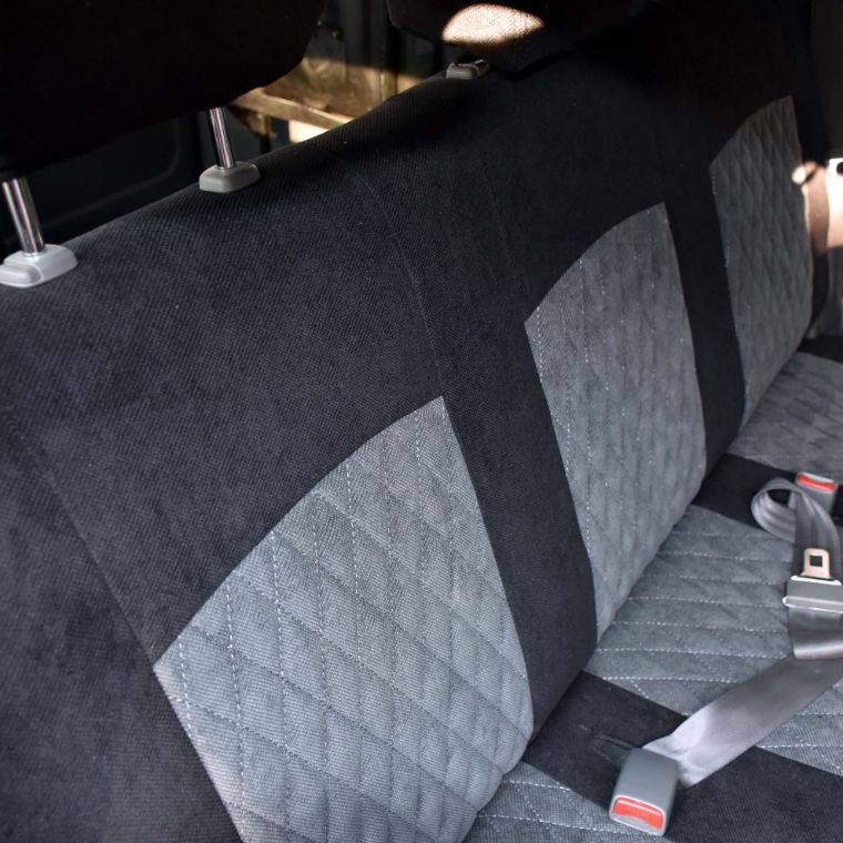 روکش پارچه کتان گلدوزی طوسی و مشکی لندکروز 2001