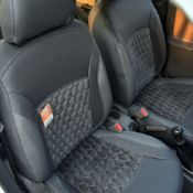 روکش صندلی چرم وسط مخمل 131/132