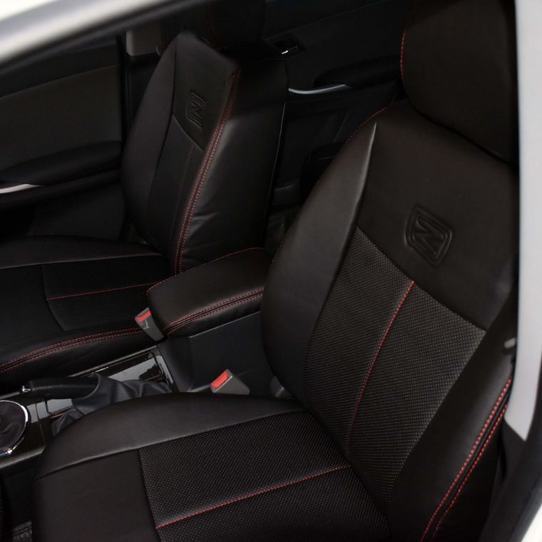 روکش صندلی چرم مشکی دوخت قرمز زد 300 Z