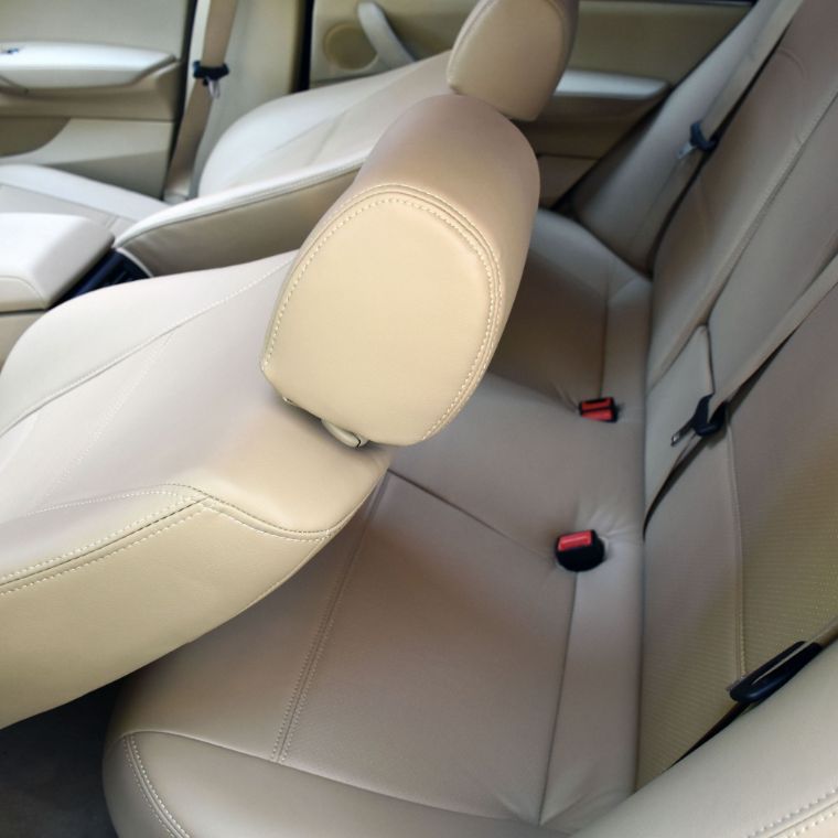 روکش صندلی چرم کرم بی ام و ایکس X4