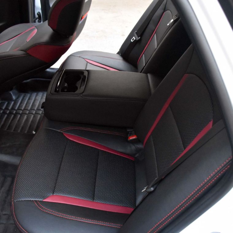 روکش چرم مشکی نوار قرمز آزرا 2018