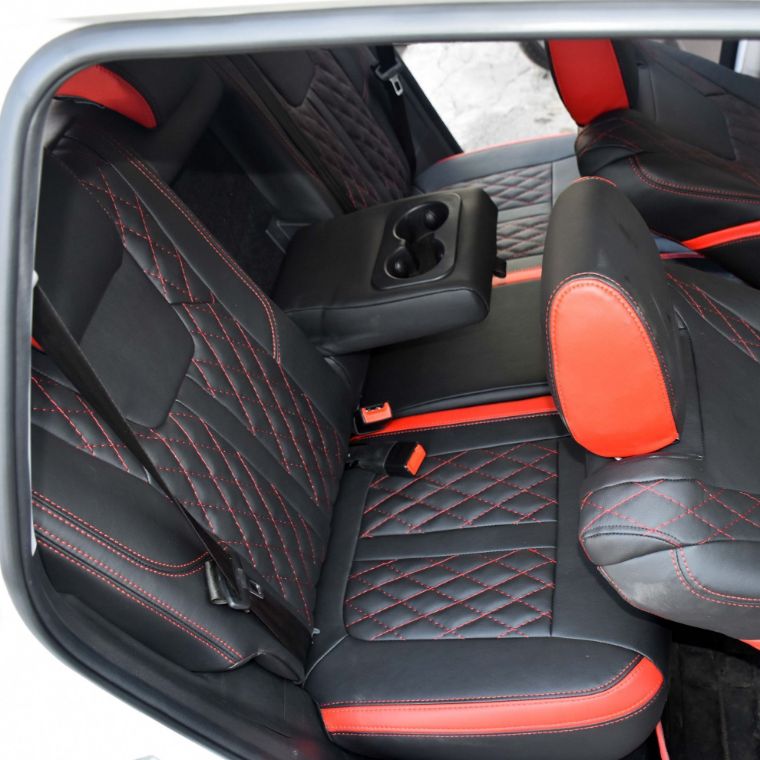 روکش صندلی چرم مشکی قرمز لکسوسی SX5