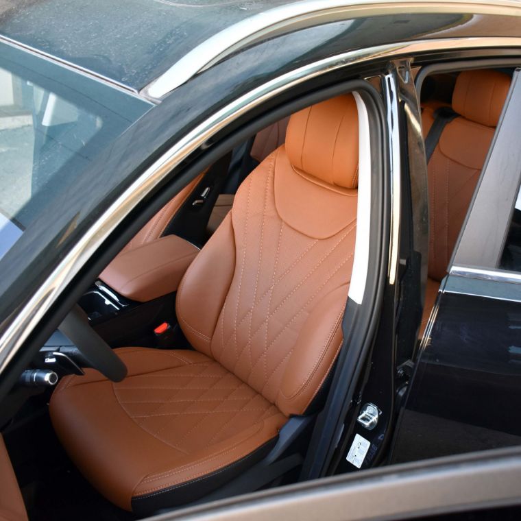 روکش صندلی چرم مارون فابریکی تیگو 8 پرو.