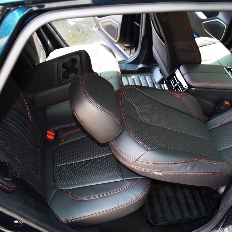 روکش چرم زرشکی لاماری چرم مارال