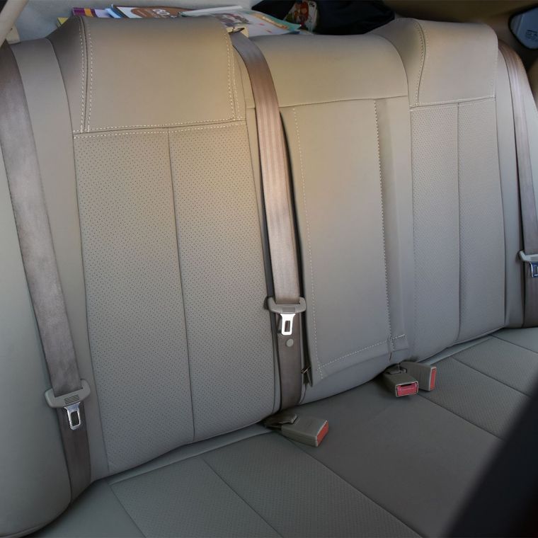 روکش چرم کرم چانگان ایدو E2