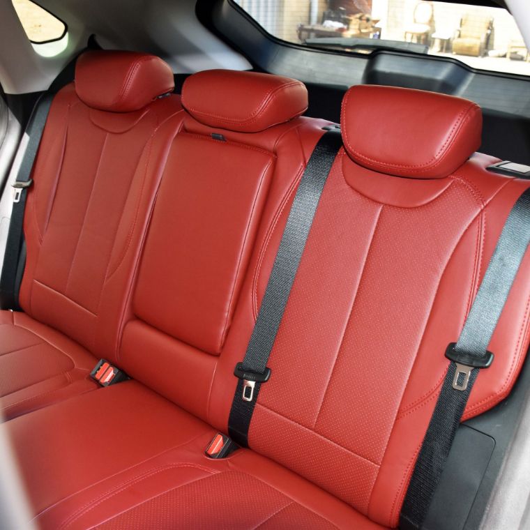 روکش چرم زرشکی لاماری چرم مارال