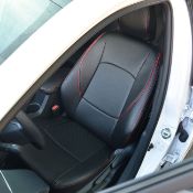 روکش چرم مشکی نوار قرمز کرولا هیبرید 2023 لوین