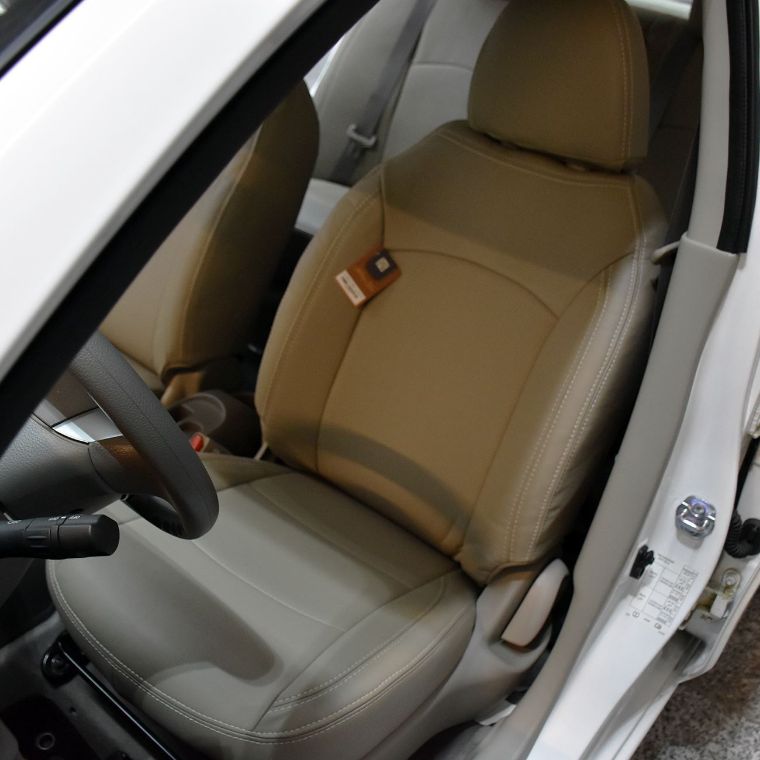 روکش چرم کرم نیسان سانی