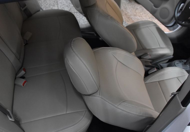 روکش چرم کرم نیسان سانی