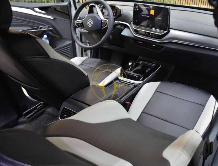 روکش صندلی چرم مشکی طوسی ID.4