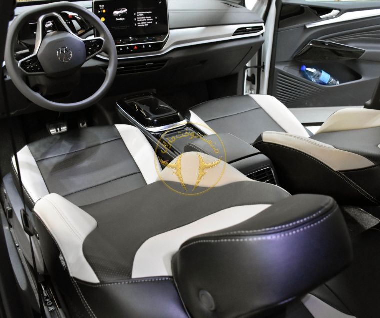 روکش صندلی چرم مشکی طوسی ID.4