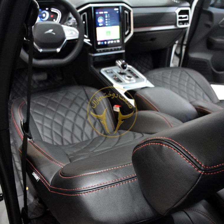 روکش صندلی چرم مشکی دوخت قرمز T9