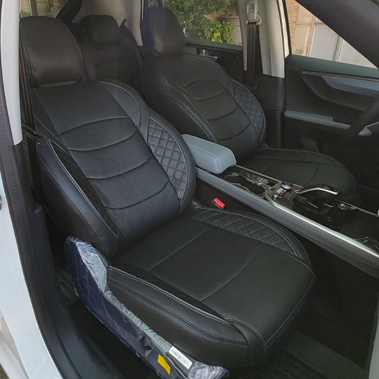 روکش صندلی چرم ضد تعریق ری‌را