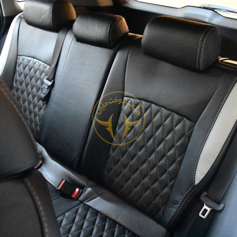 روکش صندلی چرم ضد تعریق کرولا کراس 2024 سفید - مشکی