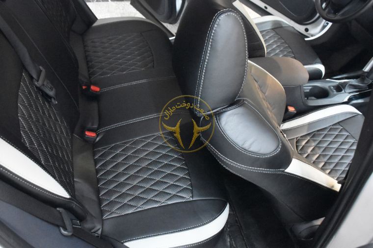 روکش صندلی چرم ضد تعریق کرولا کراس 2024 سفید - مشکی